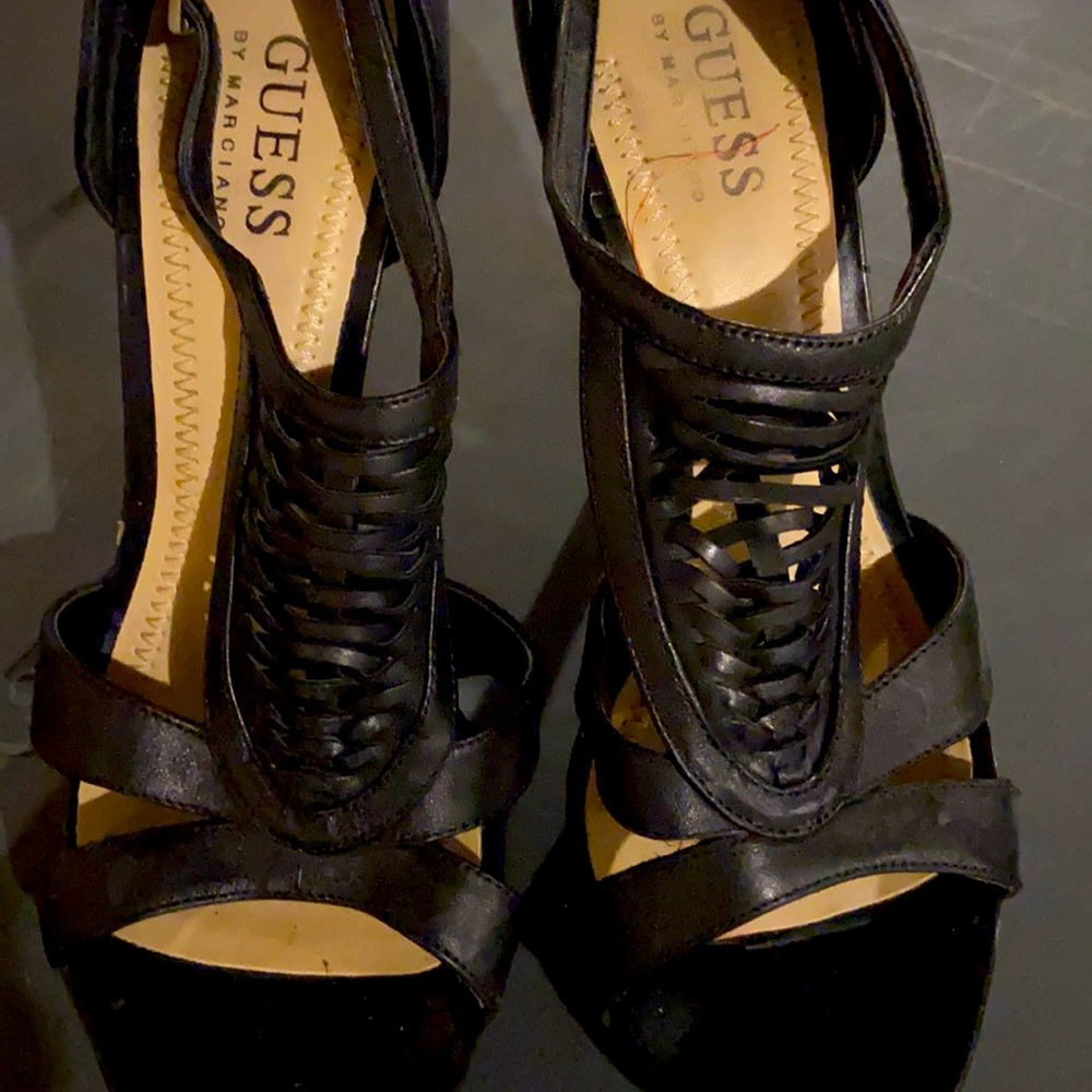 Guess black heels